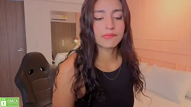 GISELA RODRIGUEZ online show from 09/30/25, 11:48