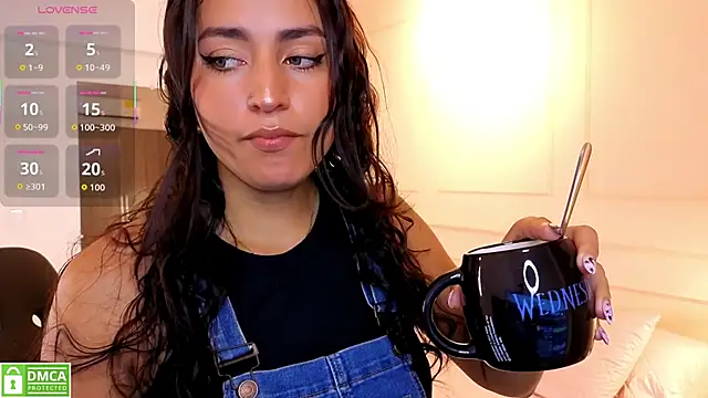 GISELA RODRIGUEZ online show from 10/24/25, 11:39