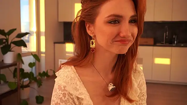 Snapshot of EsmaCrumbley chatting on 11/21/25, 04:11 EsmaCrumbley online show from 11/21/25, 04:11