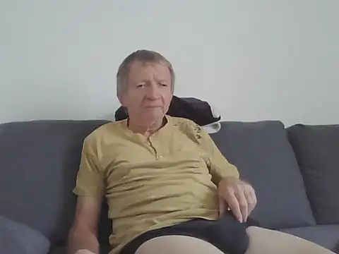 naturiste974 online show from 05/05/26, 03:31