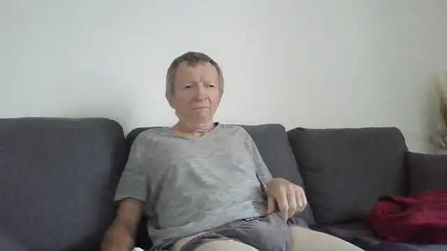 naturiste974 online show from 05/18/26, 05:57