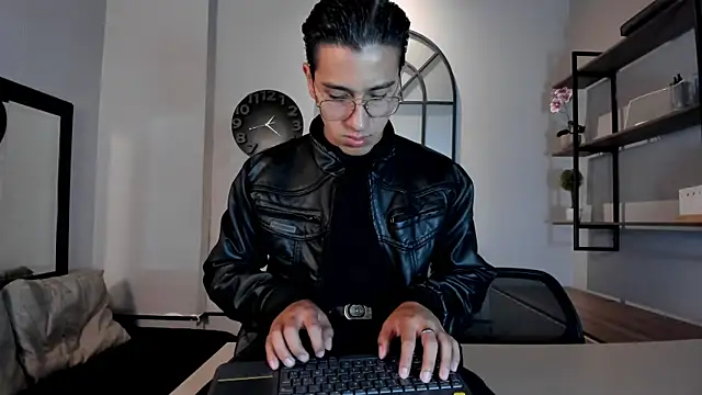 Andy Joy  online show from 06/27/26, 06:13