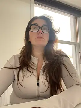 Snapshot of Miss_Stassi chatting on 01/02/25, 09:33 Miss Stassi online show from 01/02/25, 09:33