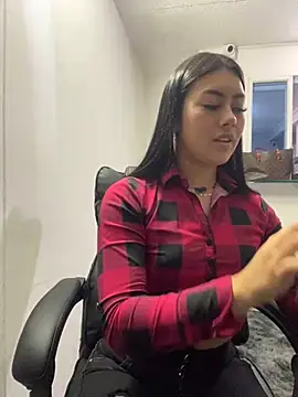 emily 22x online show from 12/16/24, 06:16