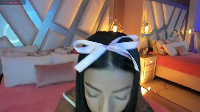 Amber villalobos  online show from 09/24/25, 03:54