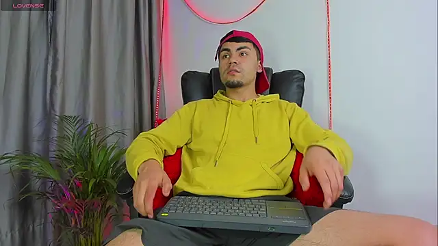 kalivan voinesscu online show from 09/19/25, 08:38