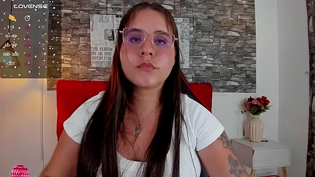 Snapshot of April1_sc chatting on 03/05/25, 11:38 April1 sc online show from 03/05/25, 11:38