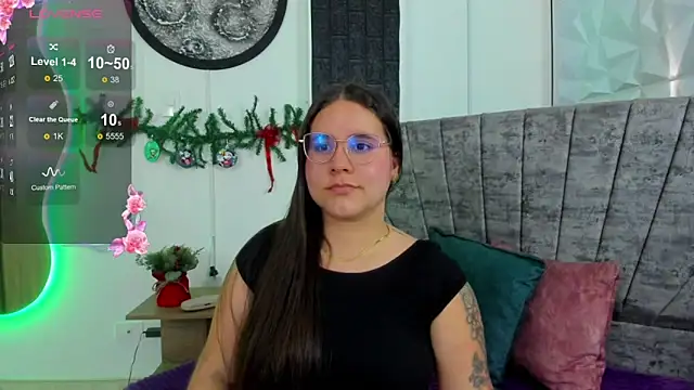 Snapshot of April1_sc chatting on 11/20/25, 08:30 April1 sc online show from 11/20/25, 08:30