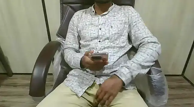 Ishan003 online show from 12/04/24, 10:02
