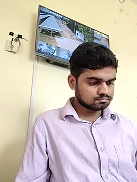 Ishan003 online show from 04/25/26, 05:54