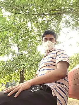 Ishan003 online show from 04/30/26, 02:51