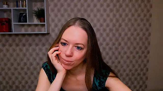 GloriaSi  online show from 10/23/25, 04:34