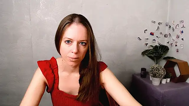 GloriaSi  online show from 05/12/26, 02:52