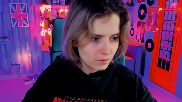 LolaAsmus online show from 12/20/24, 05:14