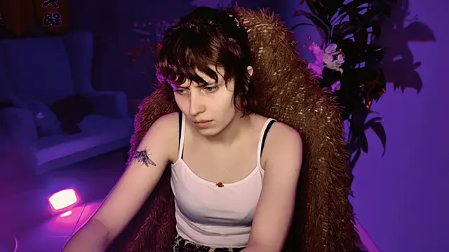 LolaAsmus online show from 04/28/26, 12:54