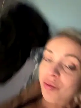 Annelibre online show from 09/30/25, 08:58