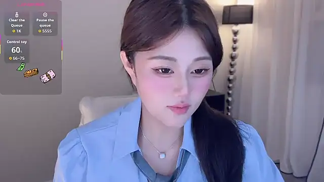 Snapshot of Strawberrybabyy1 chatting on 09/30/25, 03:50 Strawberrybabyy1 online show from 09/30/25, 03:50