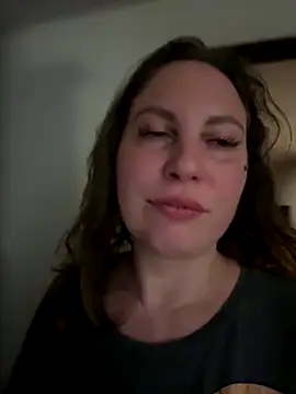 Snapshot of Yanacool007 chatting on 11/13/25, 08:52 Yanacool007 online show from 11/13/25, 08:52