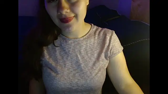 Oona 00 online show from 09/16/25, 12:44