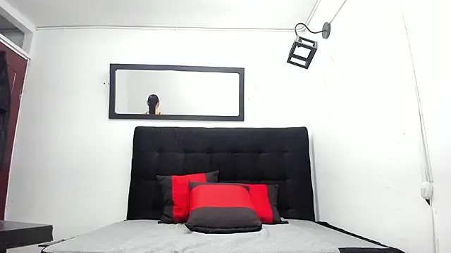 brittany williams  online show from 01/24/25, 12:20