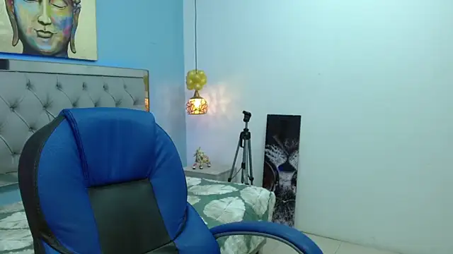 Snapshot of JackSwan18 chatting on 12/22/24, 02:06 JackSwan18 online show from 12/22/24, 02:06