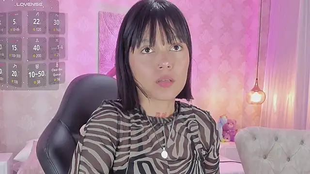 IVY QADESH online show from 02/19/25, 07:05
