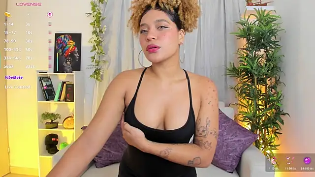 natty romanof 18 online show from 07/08/26, 11:48