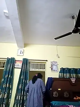 heenage online show from 12/04/24, 06:55