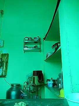 heenage online show from 12/05/24, 05:26