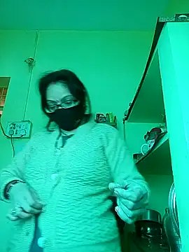 heenage online show from 12/15/24, 05:02