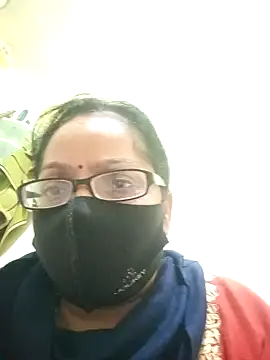 heenage online show from 12/24/24, 05:34