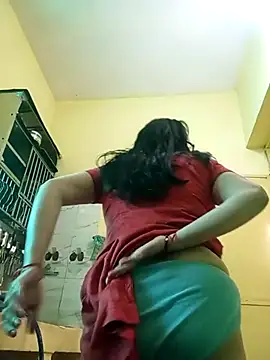 heenage online show from 12/28/24, 05:23