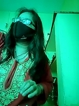 heenage online show from 01/09/25, 09:27