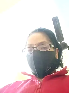 heenage online show from 01/18/25, 03:42