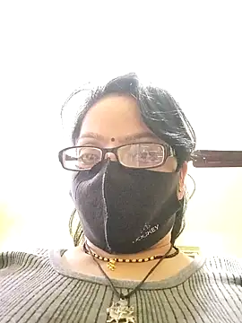 heenage online show from 02/07/25, 04:46