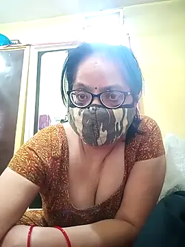 heenage online show from 10/09/25, 08:01