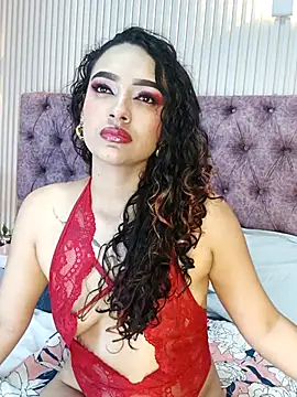 Snapshot of EMILYY_FOXY chatting on 11/24/25, 08:19 EMILYY FOXY online show from 11/24/25, 08:19