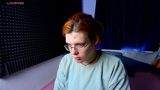 KIKI Krash online show from 12/18/24, 10:30