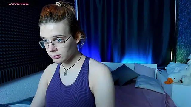 KIKI Krash online show from 12/25/24, 10:06