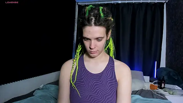 KIKI Krash online show from 11/27/25, 10:06