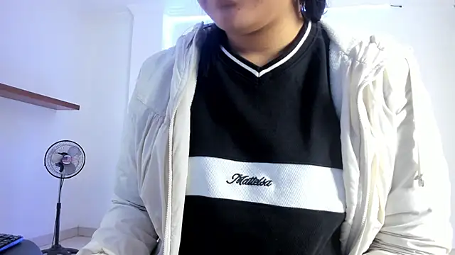 anniesweet- online show from 06/13/26, 01:20