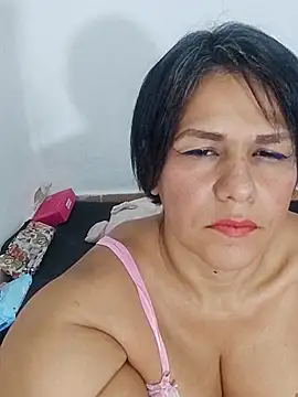 gretasexcy online show from 10/31/25, 10:16