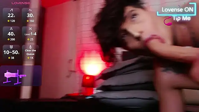 Hornymoan online show from 06/18/26, 10:58