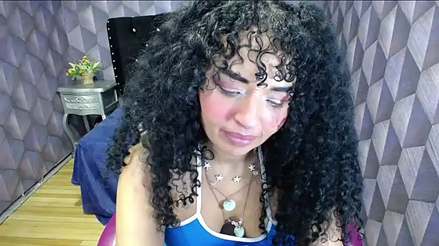 Sofiacowperx online show from 01/11/25, 03:02