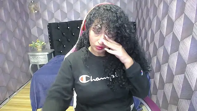 Sofiacowperx online show from 01/25/25, 03:52