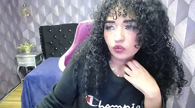 Sofiacowperx online show from 01/31/25, 03:22