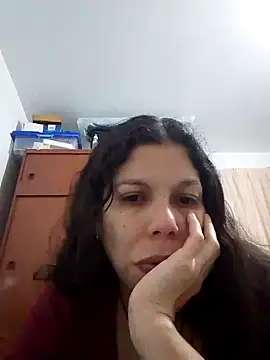 Carliina Soussa online show from 01/04/25, 07:44
