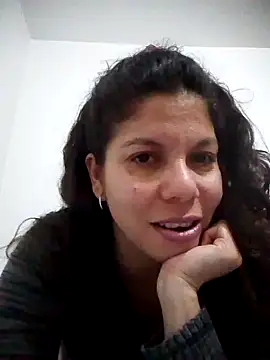 Carliina Soussa online show from 02/01/25, 04:24