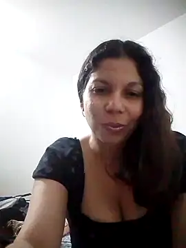 Carliina Soussa online show from 02/10/25, 09:58