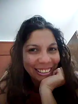 Carliina Soussa online show from 03/04/25, 05:00